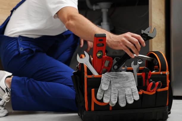 Best Clogged Drain Plumber  in Mount Gay Shamrock, WV